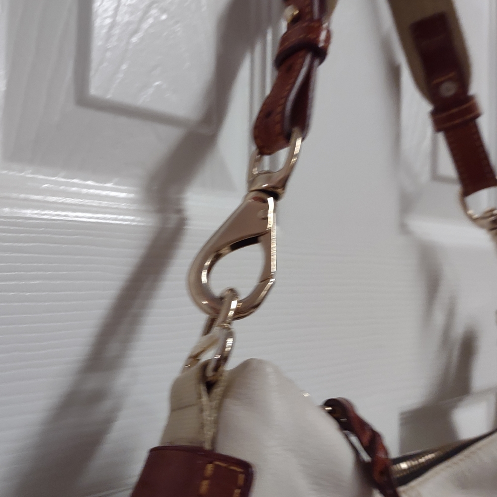 Dooney & Bourke Shoulder Bag White/Brown LG - Picture 8 of 16